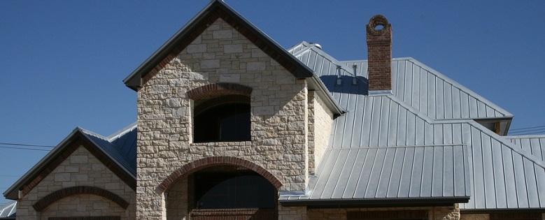 metal roof services in Huntsville Texas 